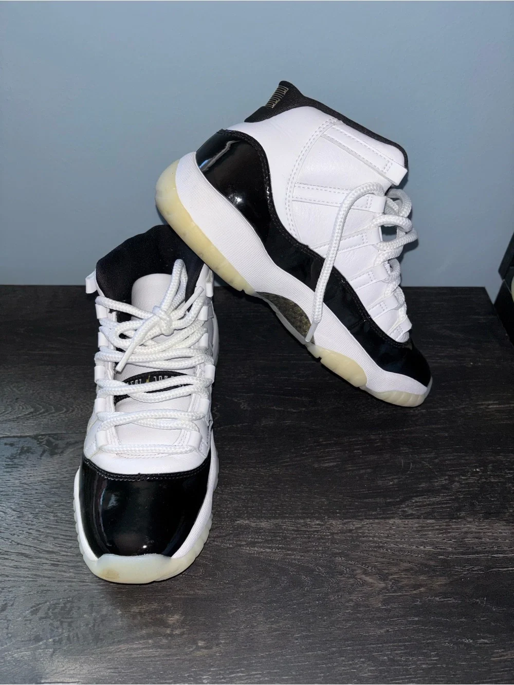 Air Jordan 11 retro  GS 5Y  Worn only twice , comes with original box